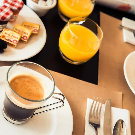 Les Flots - Et Restaurant Face A L'ocean -