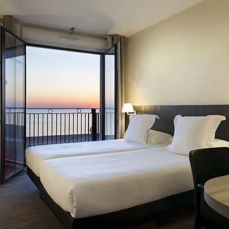 酒店 Les Flots - Et Restaurant Face A L'ocean - 3*