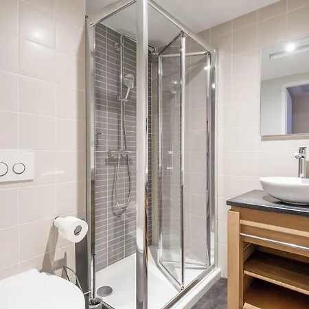 Les Flots - Et Restaurant Face A L'ocean - 3* 沙特拉永普拉日