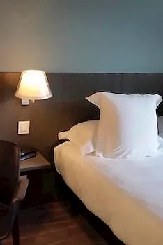 Les Flots - Et Restaurant Face à L'océan - Châtelaillon-plage 3* Châtelaillon-Plage