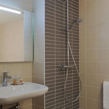 Les Flots - Et Restaurant Face A L'ocean - 酒店 3*