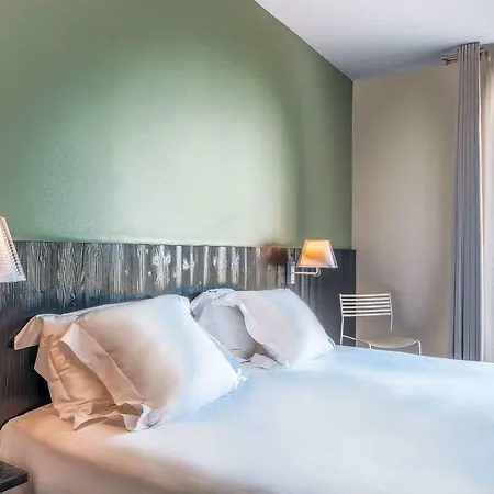 Les Flots - Et Restaurant Face A L'ocean -