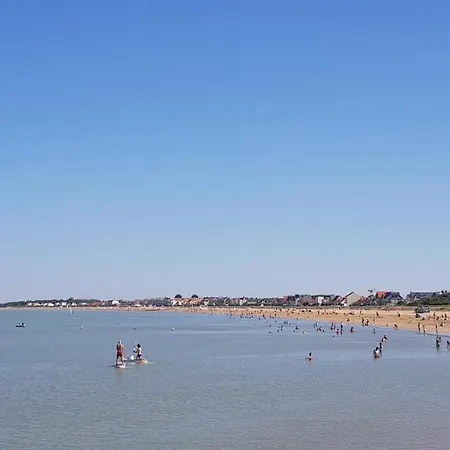 Les Flots - Et Restaurant Face A L'ocean - 沙特拉永普拉日