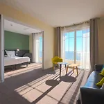Les Flots - Et Restaurant Face A L'ocean - 3* Châtelaillon-Plage
