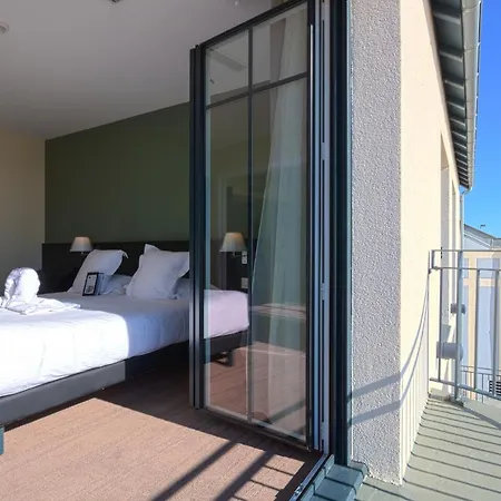 Les Flots - Et Restaurant Face A L'ocean - Hotel