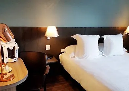 Les Flots - Et Restaurant Face A L'ocean - Châtelaillon-Plage