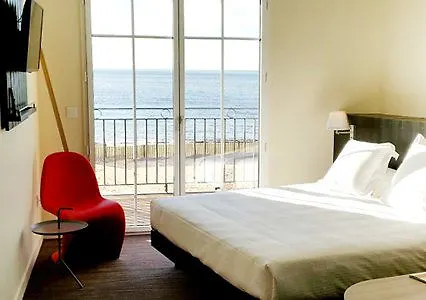 Les Flots - Et Restaurant Face A L'ocean - Hotell