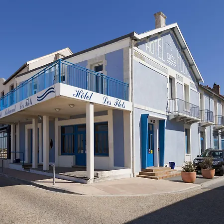 Les Flots - Et Restaurant Face à L'océan - Châtelaillon-plage Hotel 3*