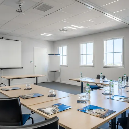 Les Flots - Et Restaurant Face à L'océan - Châtelaillon-plage 3*