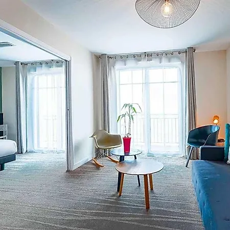 Hotel Les Flots - Et Restaurant Face à L'océan - Châtelaillon-plage Châtelaillon-Plage