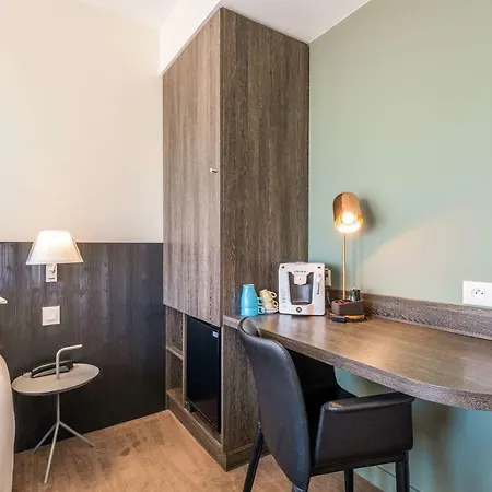 Hotel Les Flots - Et Restaurant Face A L'ocean - Châtelaillon-Plage