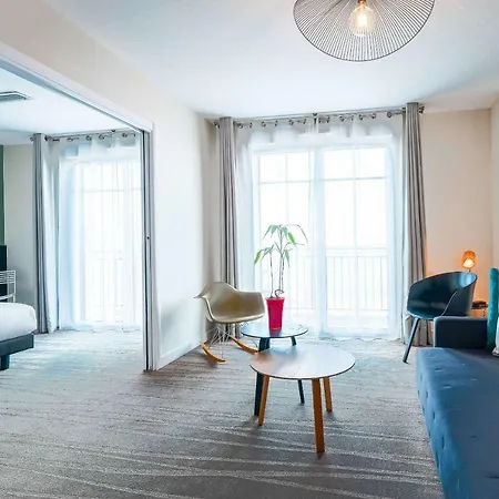 Les Flots - Et Restaurant Face A L'ocean - Hotell