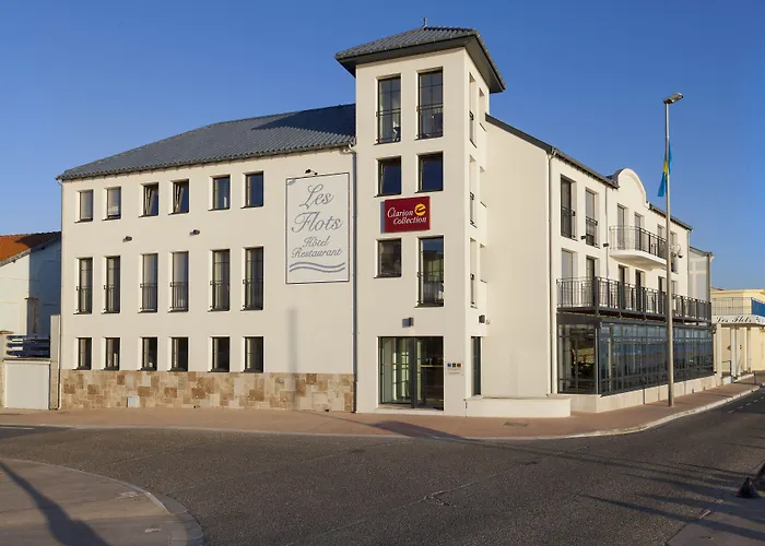 Les Flots - Et Restaurant Face A L'ocean - Hotel 3*