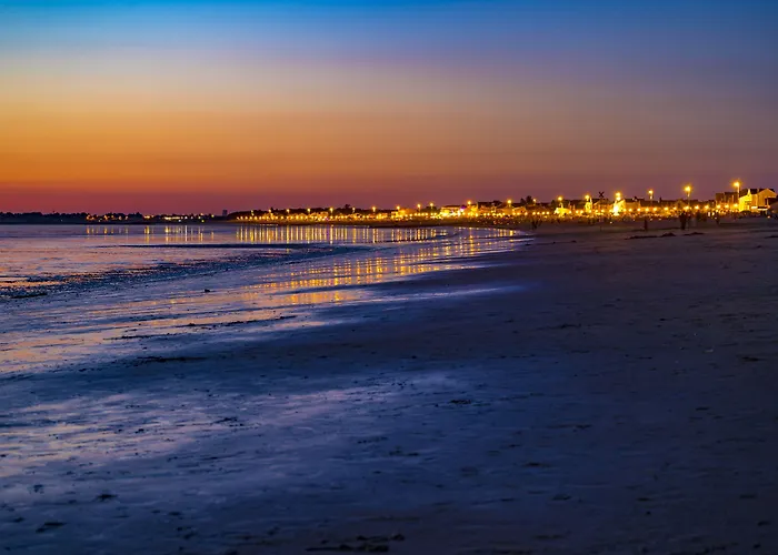 Les Flots - Et Restaurant Face A L'ocean -