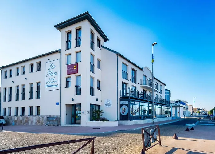 Hotel Les Flots - Et Restaurant Face A L'ocean - 3*