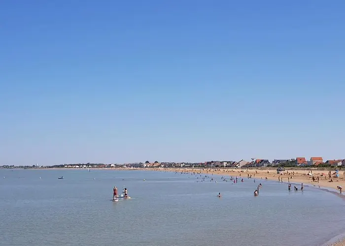 Les Flots - Et Restaurant Face A L'ocean - Châtelaillon-Plage